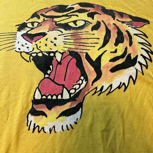 Ed Hardy T-Shirt Yellow With Tiger Graphic‎ Tee Short Sleeve Crew Mens XXLarge - Picture 5 of 7